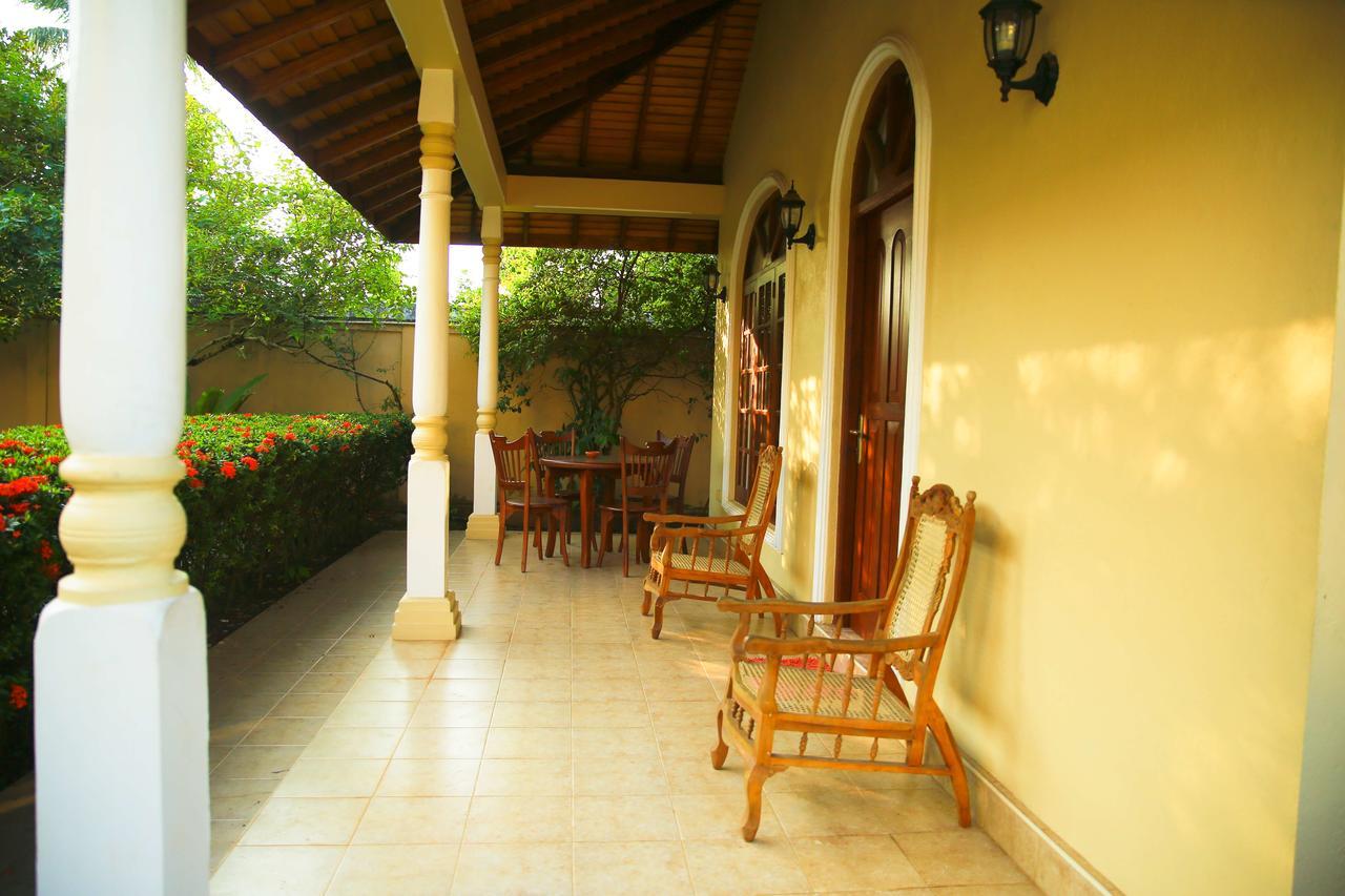 Bentota River Villa Екстер'єр фото